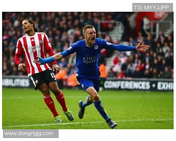 斯帕尔与莱切历史交锋回顾及战绩分析探讨